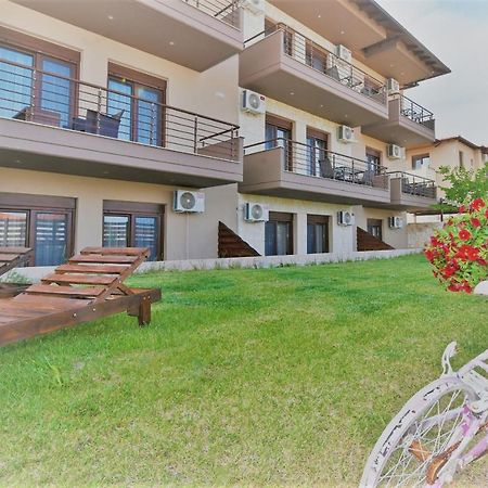 Sinodinos Deluxe Apartments Афитос Экстерьер фото