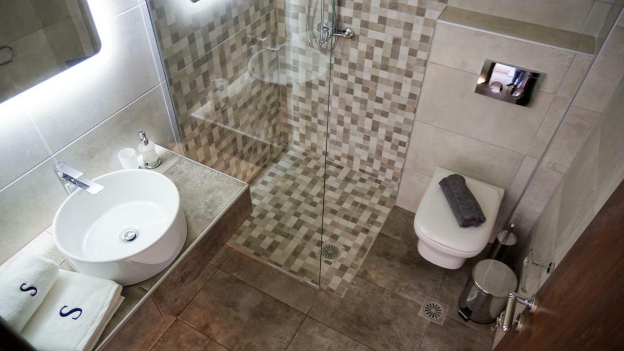 Sinodinos Deluxe Apartments Афитос Экстерьер фото